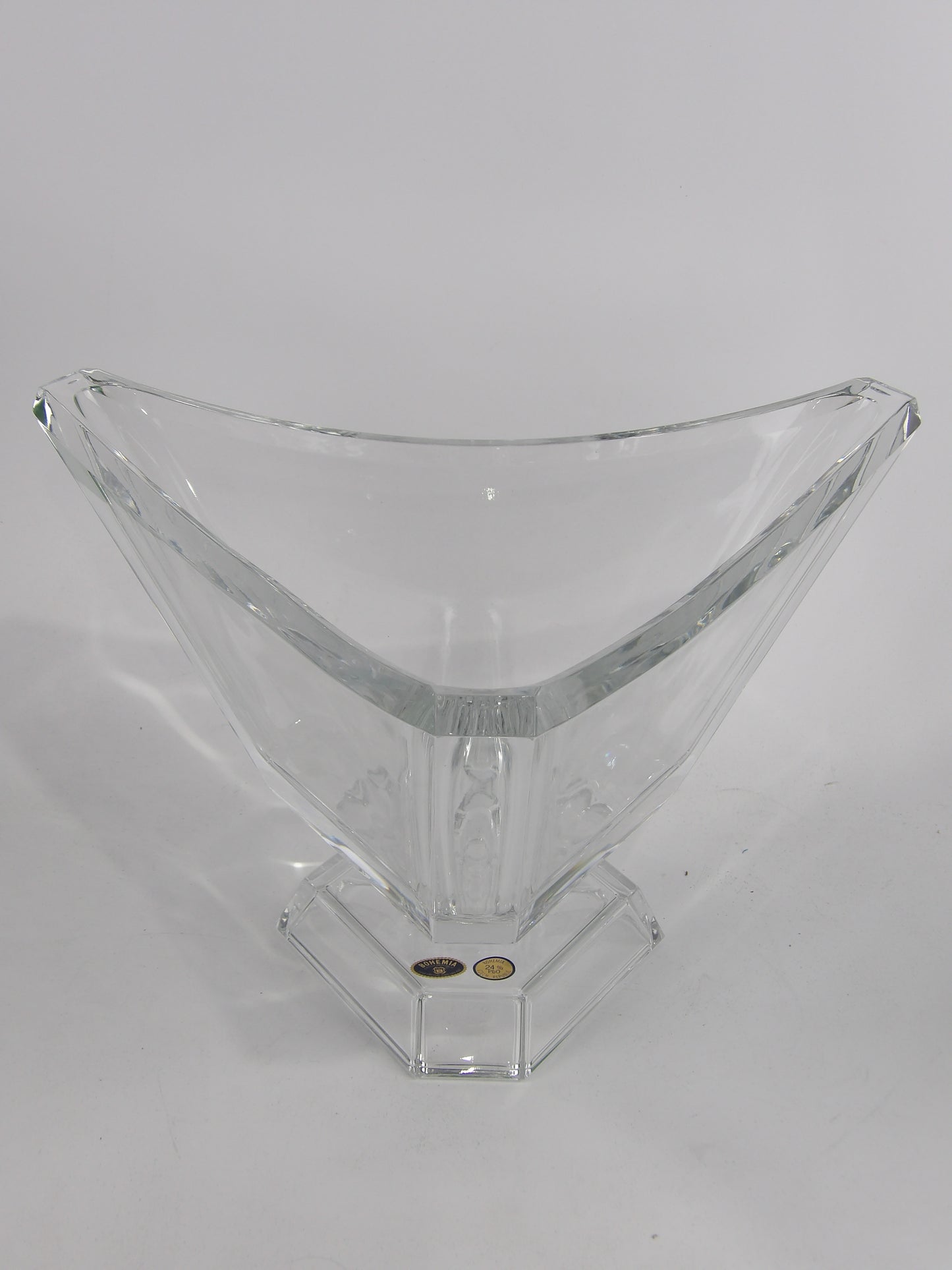 Clear Crystallite Centerpiece