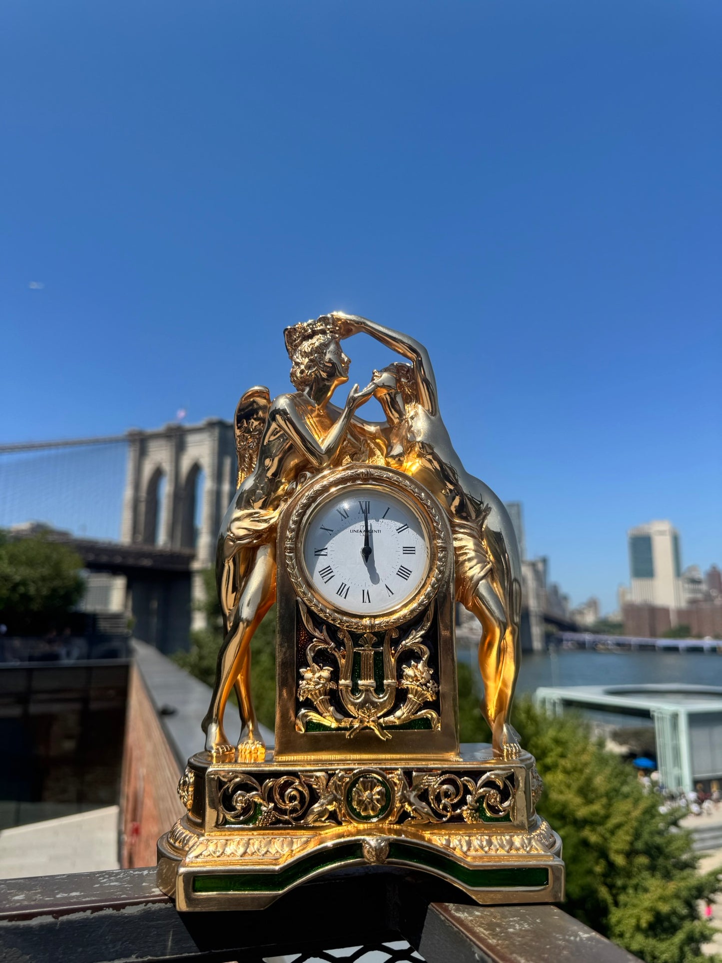 Eros and Psyche Golden Clock - A Timeless Tale of Love and Devotion