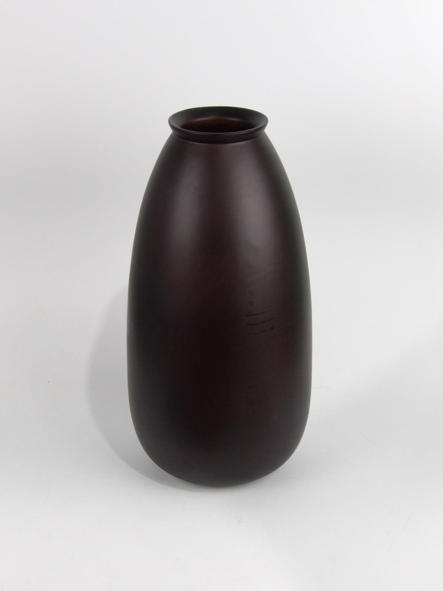 Brown Vase long cut