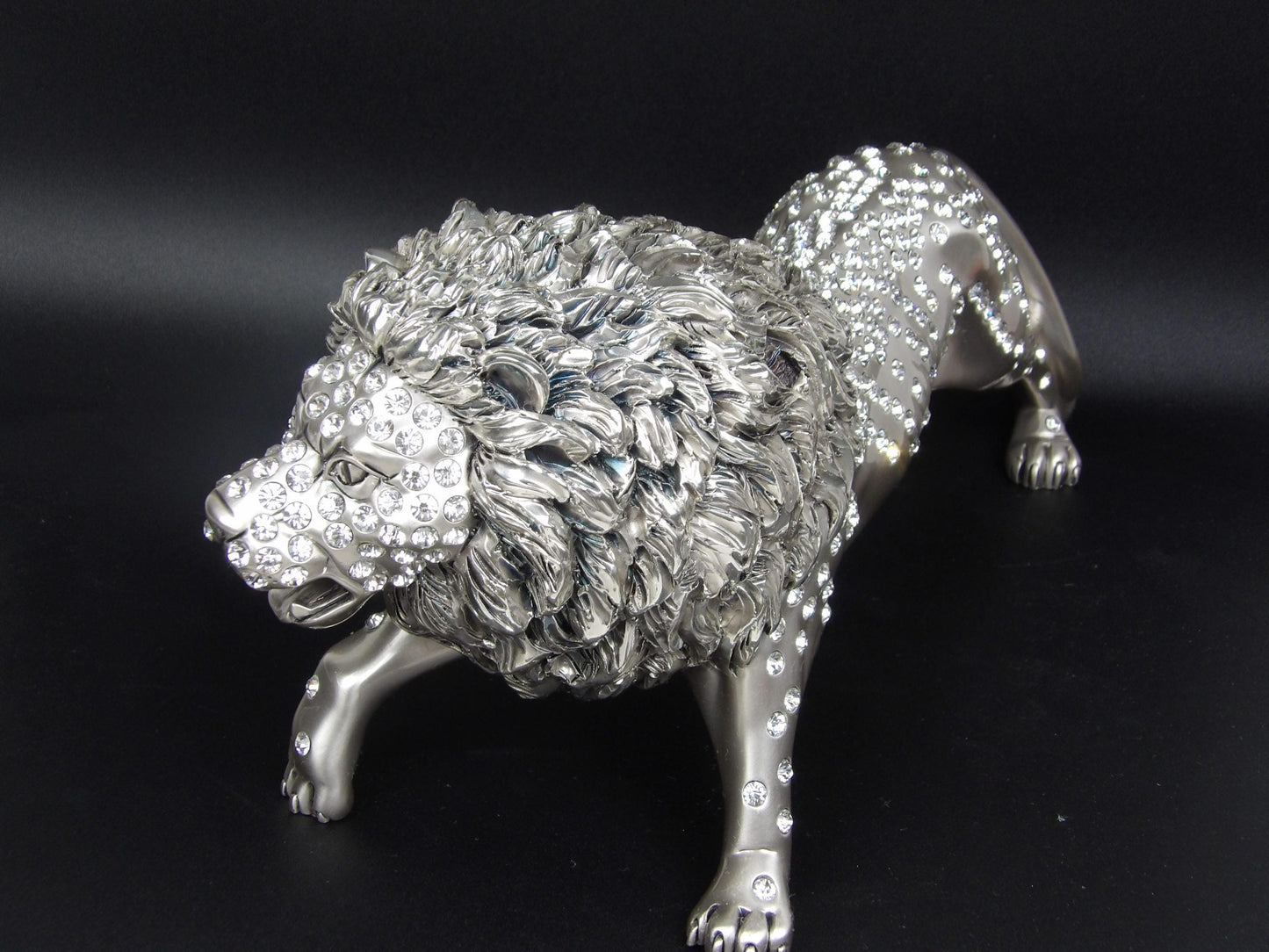 Leoni Cristalite incrusted silver-coated resin