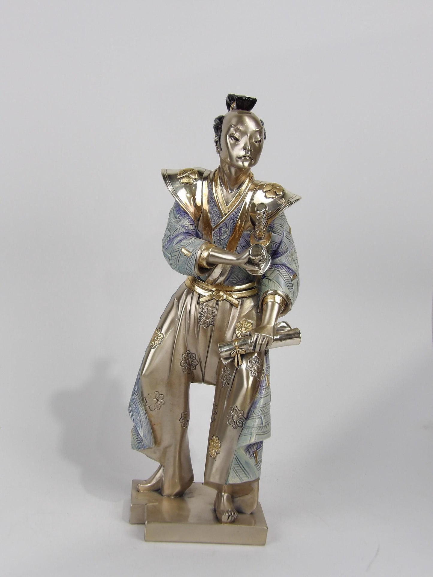 Colored Japanese Samurai Statue - Detailed and Vibrant Decor