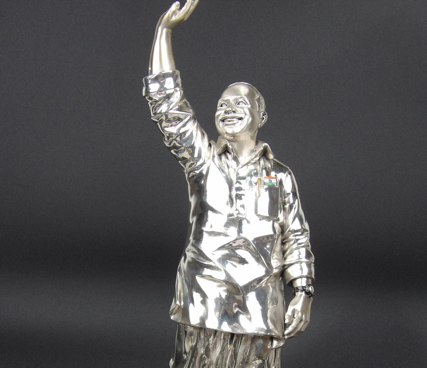 Sardar Patel Statue in Silver Plated Resin Honoring an Icon of Leadership