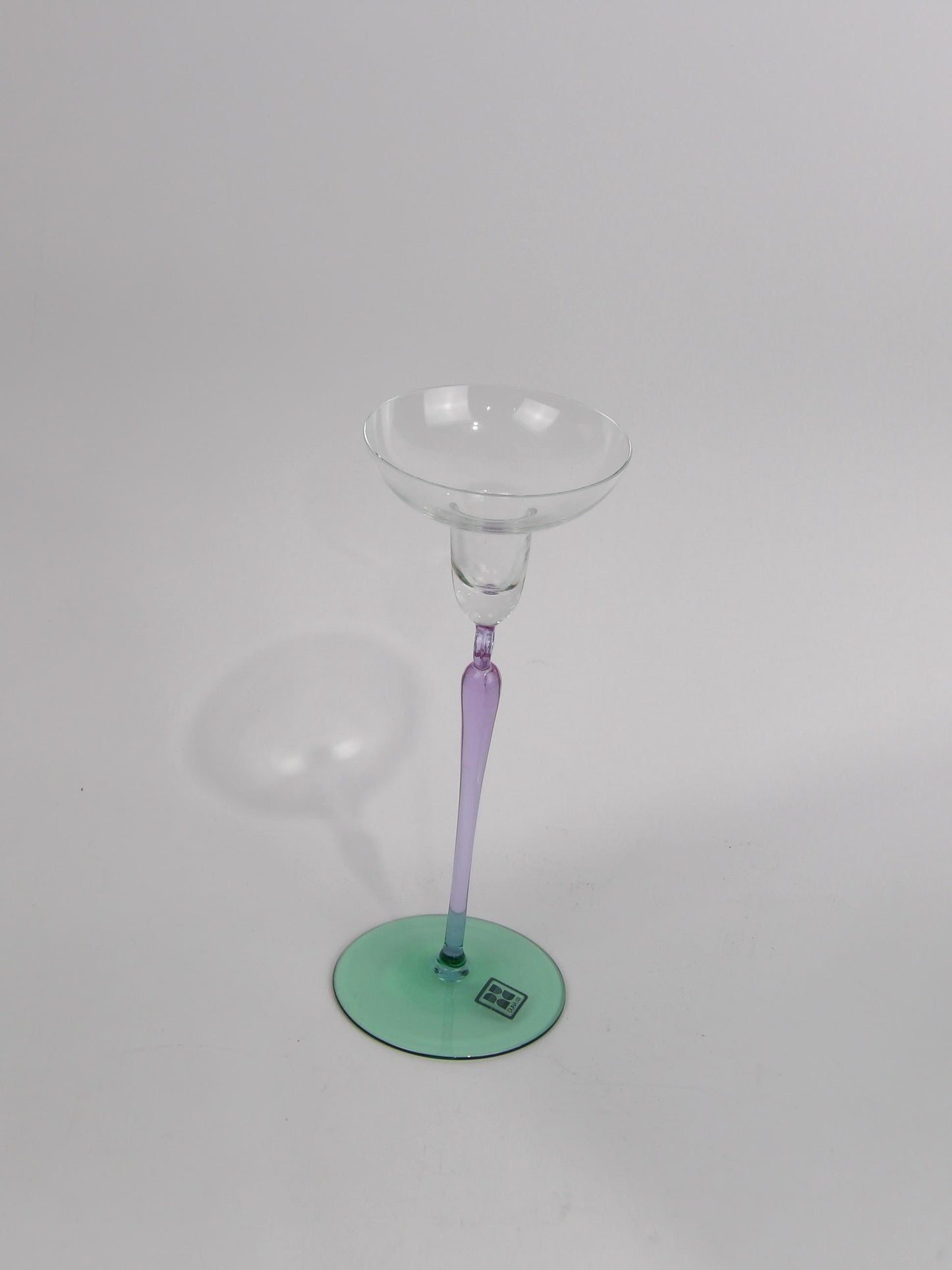 Vaso alto para beber: una adición atemporal a su colección de cristalería