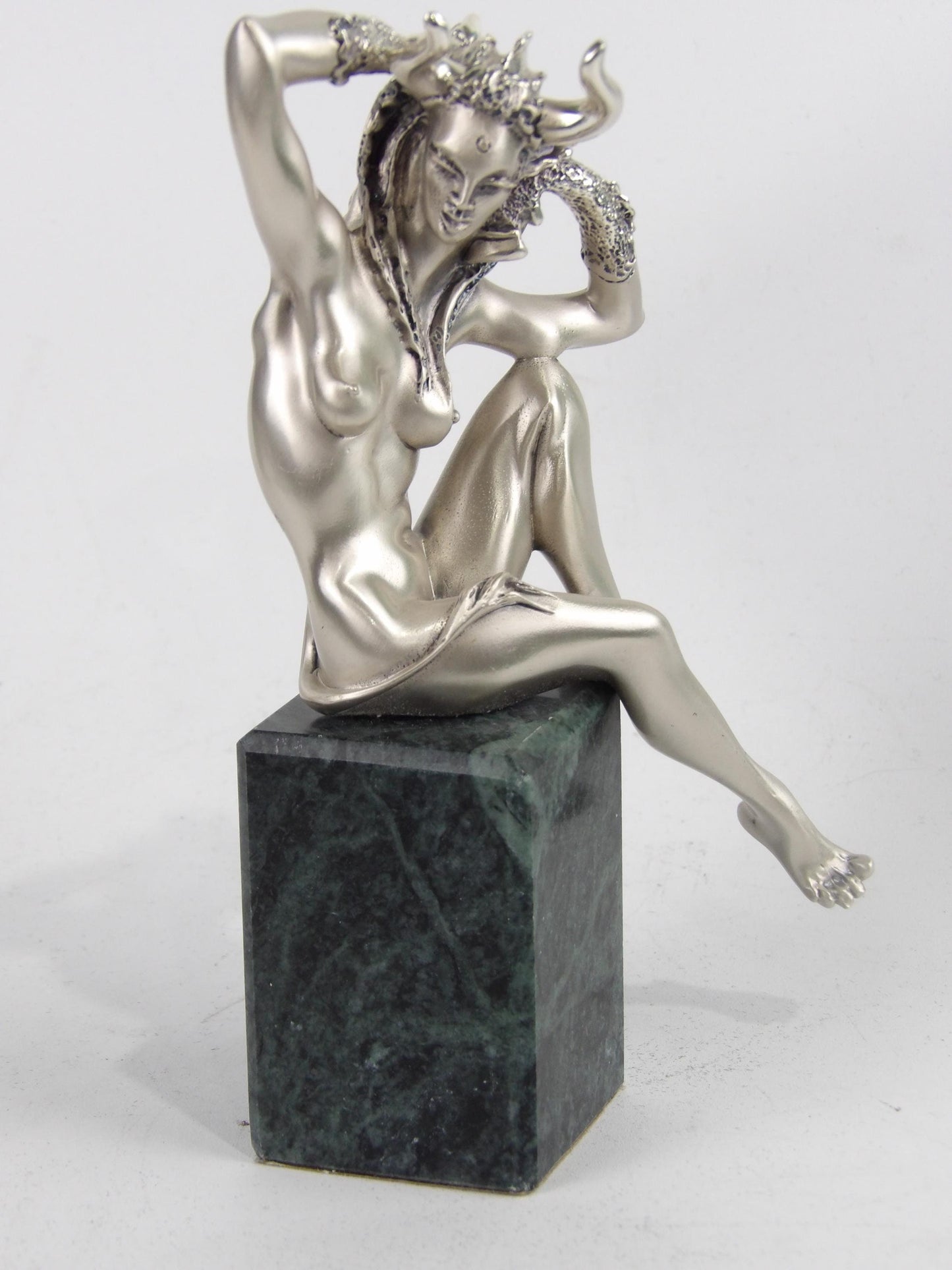 Zodiac Sign Taurus – Silver-Coated Resin on Green Marble Base: Elegant Astrological Art