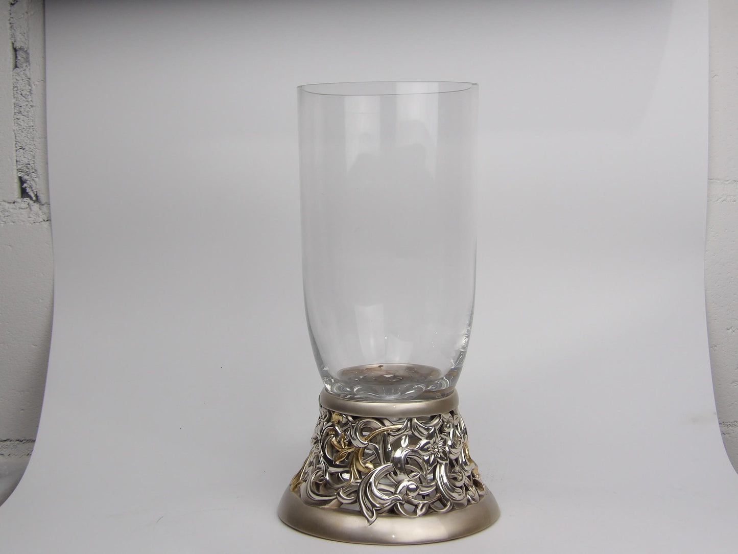 Jarrón de cristal hecho a mano con resina plateada – Estilo barroco