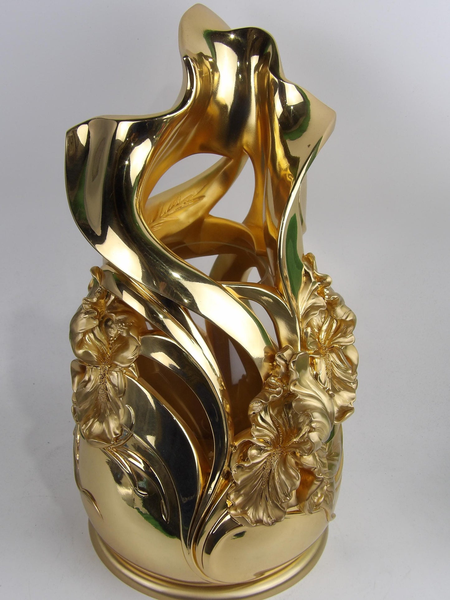Golden Vase with Flower Decoration
