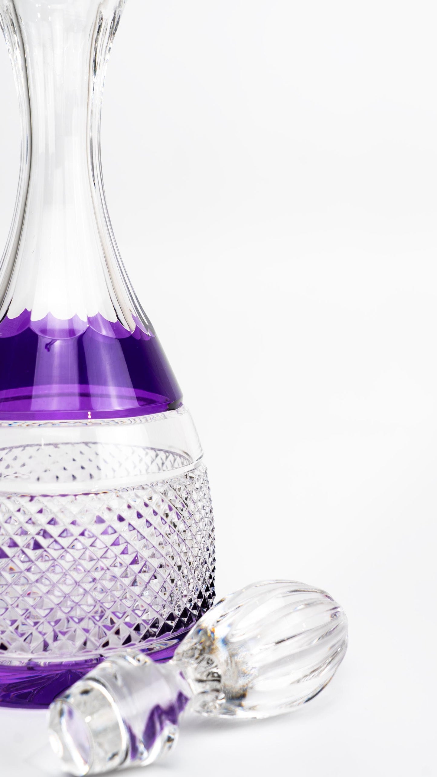 Handmade in Italy by an artisan at Linea Argenti – Crystalite Bohemia Diamond Cut Wine Decanter