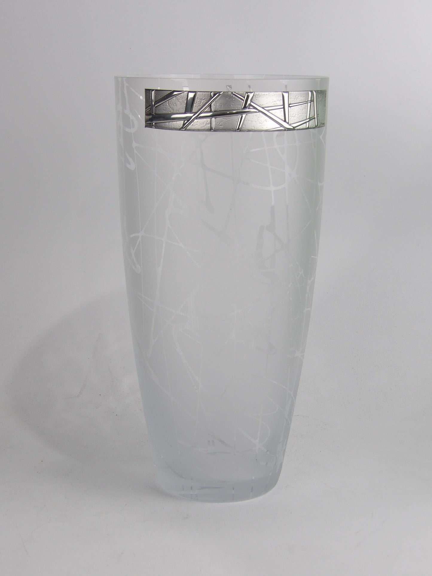 Crystal Vase with Scratched Faded Glass Design and Silver-Coated Bilaminate