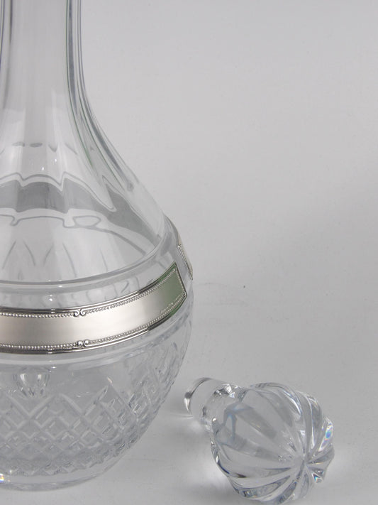 Crystal Decanter with Silver Coated Bilaminate – Unveil Luxury in Every Pour