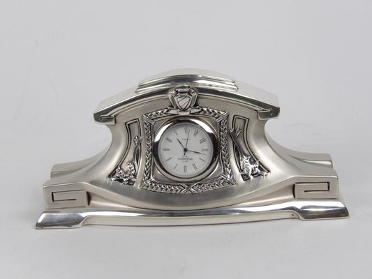Reloj de mesa de resina plateada