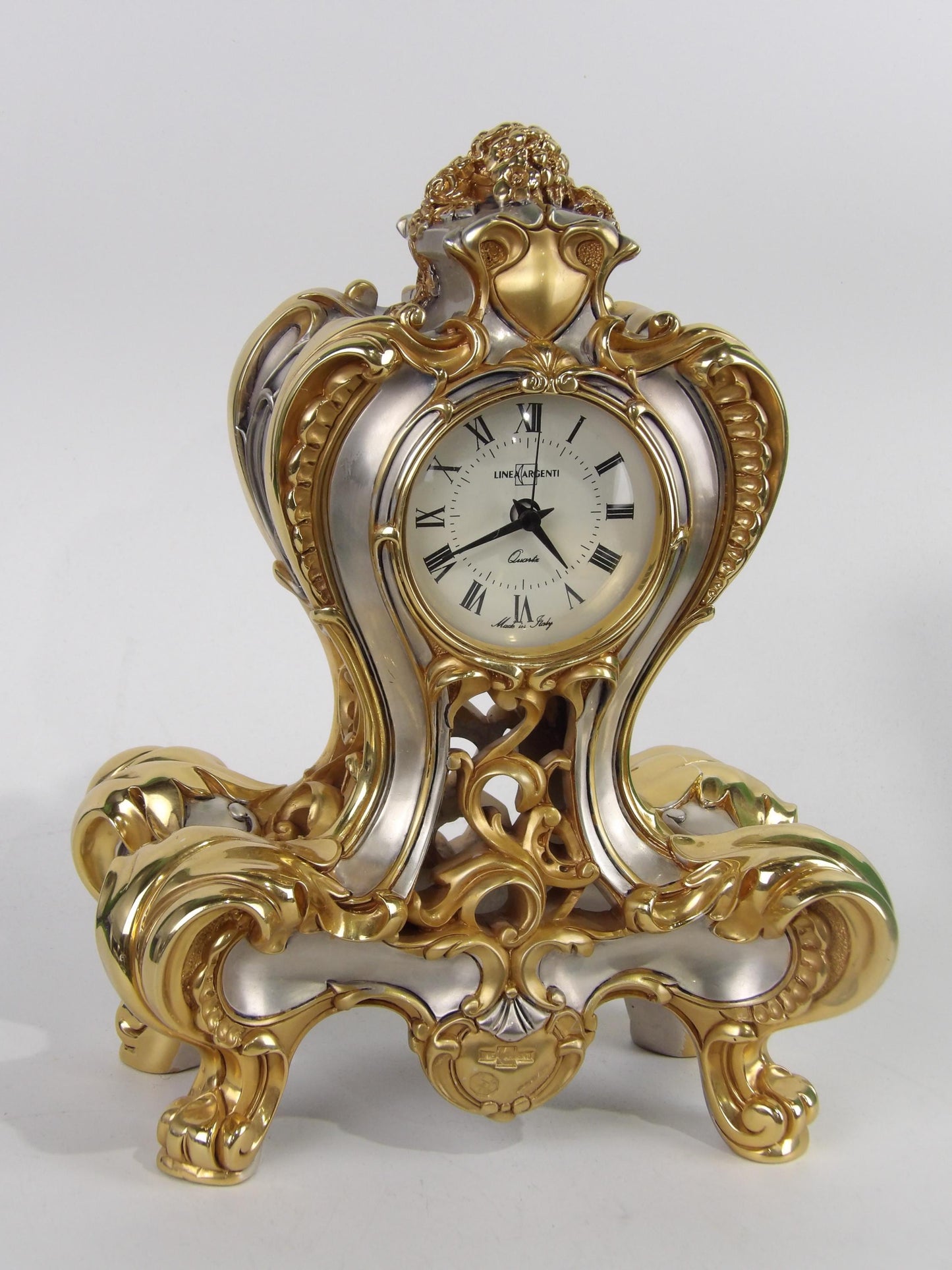Baroque Style Table Clock in Gold and Silver Resin